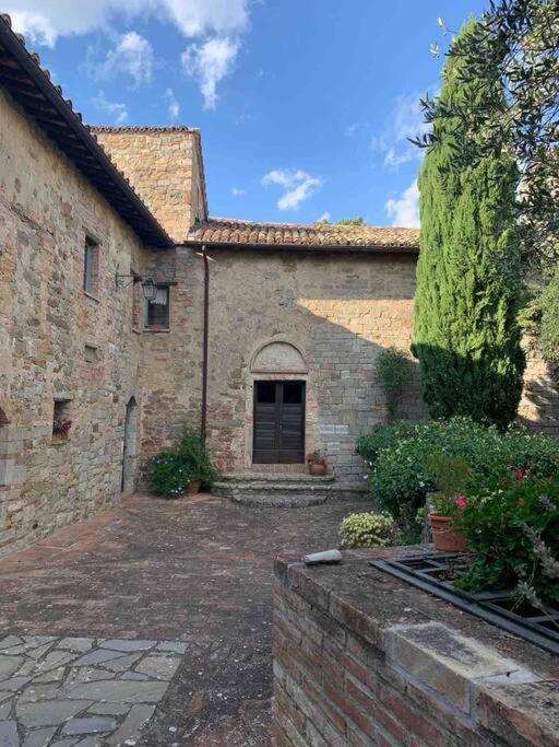 Medieval Tower In Umbria With Swimming Pool Montelagello Екстериор снимка