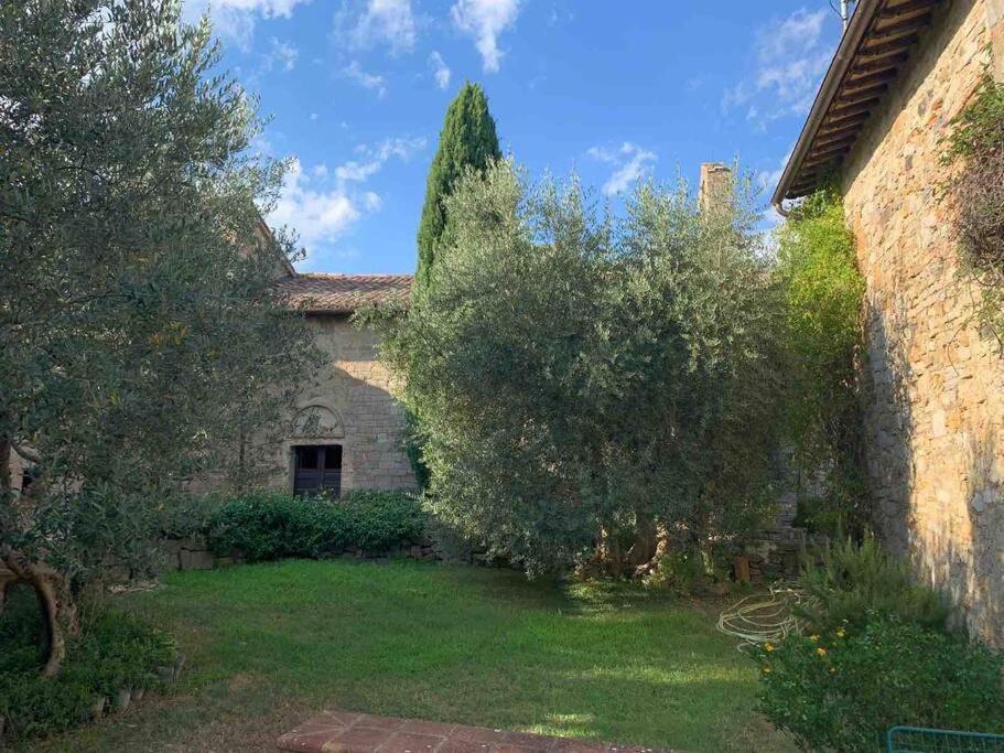 Medieval Tower In Umbria With Swimming Pool Montelagello Екстериор снимка